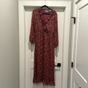 Woman’s size L maroon maxi dress